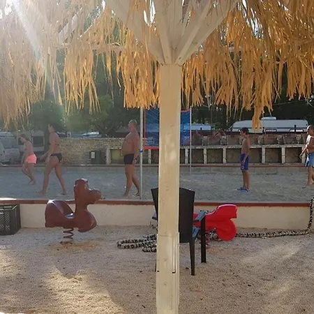 Happy Caravans-with Air Conditioner Luxury tent Privlaka (Zadar)