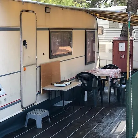 Happy Caravans-with Air Conditioner Luxury tent Privlaka (Zadar)